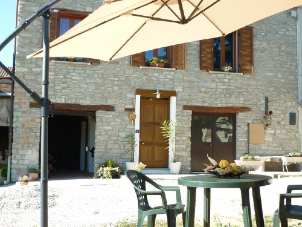 Villa Il Grappolo In Langa Monastero Bormida Esterno foto